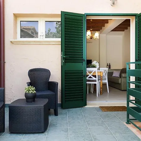 Ξενοδοχείο με διαμερίσματα La Vedetta Country