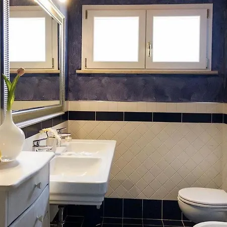 La Vedetta Country 3*