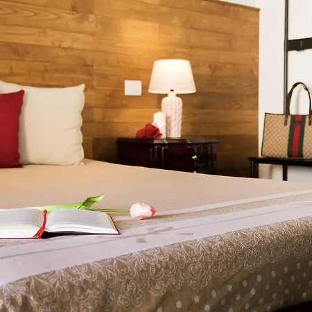 Ξενοδοχείο με διαμερίσματα La Vedetta Country