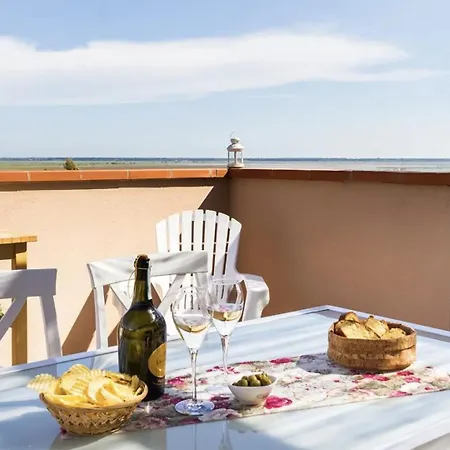 Ξενοδοχείο με διαμερίσματα La Vedetta Country 3*